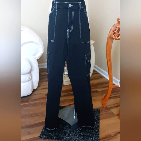 Ultra Flirt Black Wide Leg Cargo Pants M NWT - Picture 6 of 10